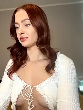 LittleFox___ on StripChat 