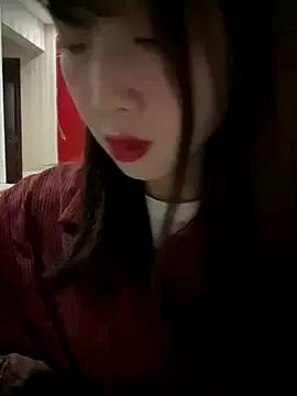 littleqiu on StripChat 