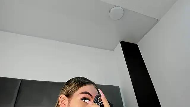 Lizz_Luna — LET'S SEE HOW A MAN HAS LIZZ FUCKS 