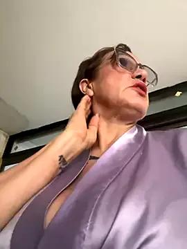 StripChat lonely_shewolf is Freechat lonely_shewolf —  show your beautiful hot outfit