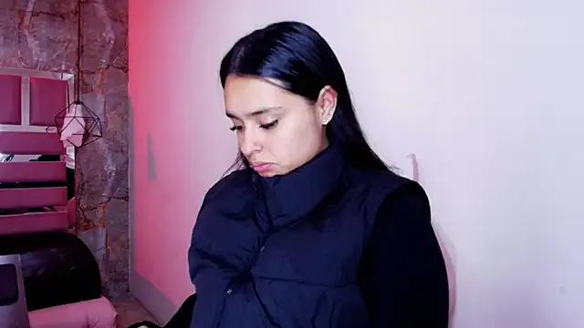 Freechat lorem_adams on StripChat