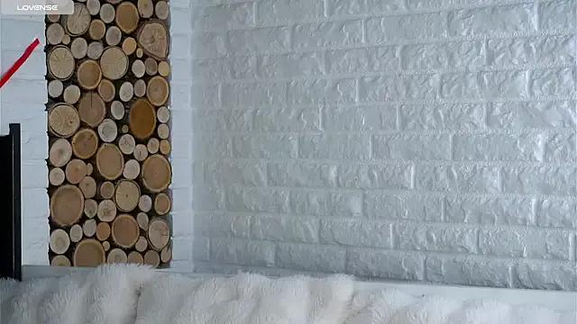 StripChat LowOncoming is Private LowOncoming — queen show her shapes of boobs