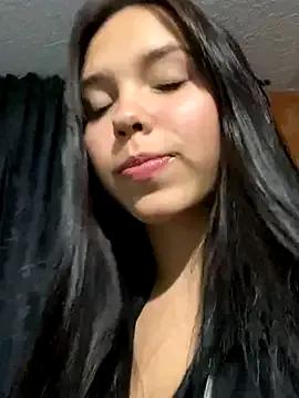 Freechat LunaCandy_ on StripChat