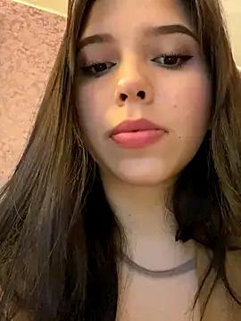 Freechat LunaCandy_ on StripChat