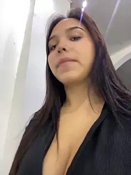 Freechat LunaCandy_ on StripChat