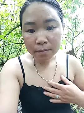 Freechat may-squirl on StripChat