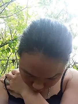 Freechat may-squirl on StripChat