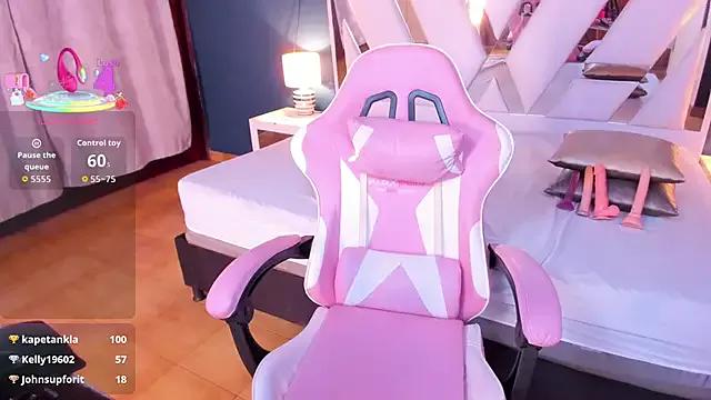 mia_kinky1 — saliva on tits