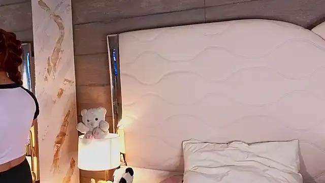 MilleyJones on StripChat 