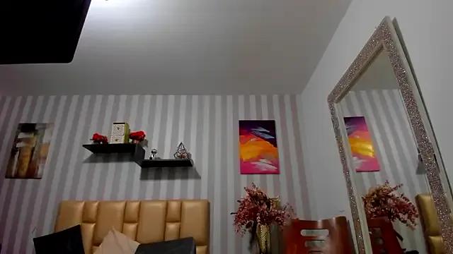 Freechat MissDiabla_ on StripChat