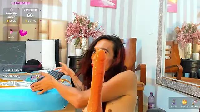 Freechat MissDiabla_ on StripChat