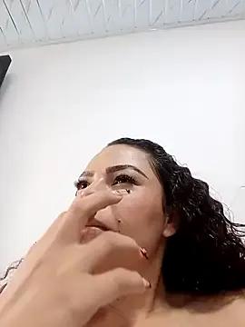 Mommy-Hot on StripChat 