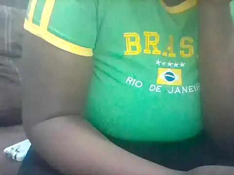 Momozana101 on StripChat 