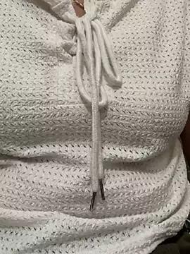 Freechat Nangdos on StripChat