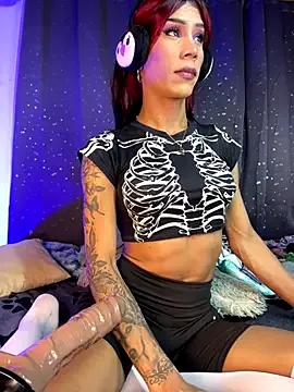 Freechat Naugth_channel_ts on StripChat