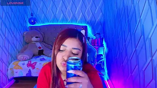 NicolleTaylor — Conotrol both toys x 3 mins. Last tip!