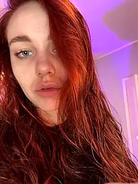 Freechat PollyVinice on StripChat