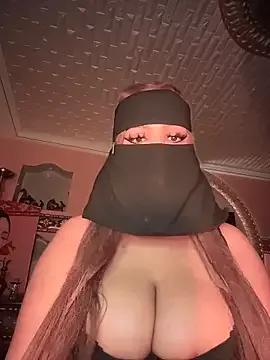 Group Queentaraf999 on StripChat