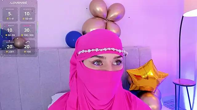 Freechat rawiya on StripChat