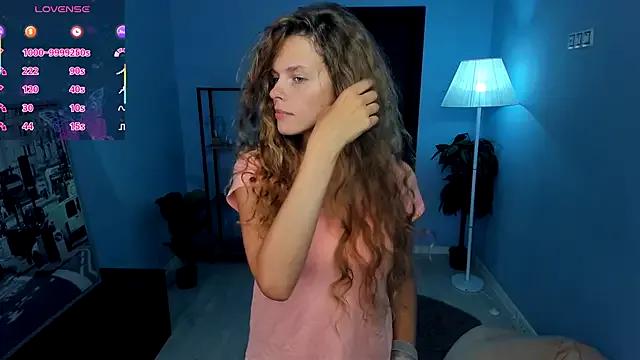 RayaNenlia on StripChat 
