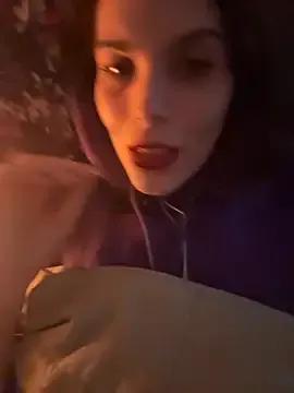 StripChat Regina_5 is Freechat Regina_5 — Live di saluto post operazione