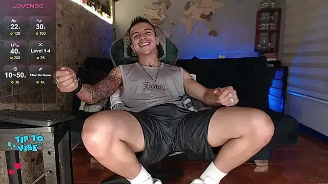 StripChat rogert_xx is Freechat rogert_xx — Freechat on StripChat