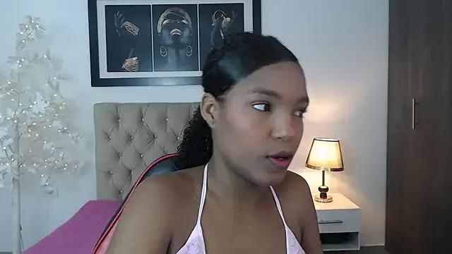 samanthaa_fox1 on StripChat 