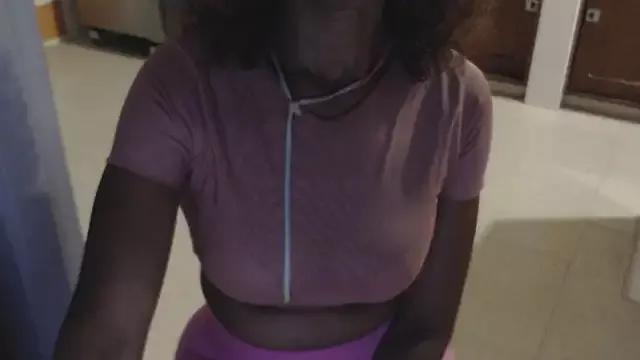 SashaBrianna99 on StripChat 