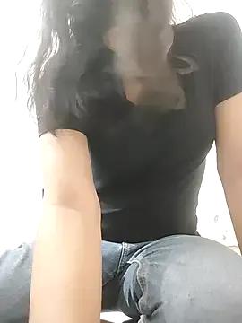 Freechat sassyy_poonam on StripChat