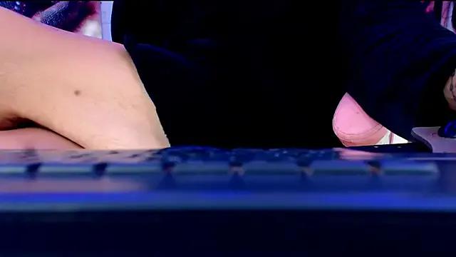 SelfSuck9inchs — 9