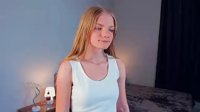 SheenaEckersleey on StripChat 