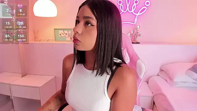 sunshinne_03 on StripChat 