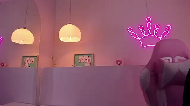 sunshinne_03 on StripChat 