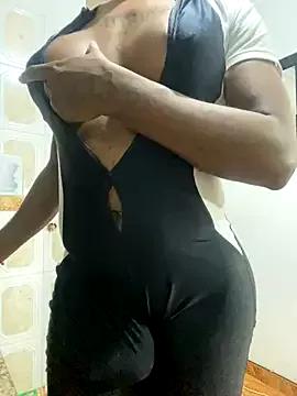 sweetsarabig22cm on StripChat 