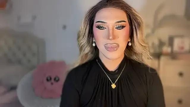 Ts_glamxxxx — SERVE UR GODDESS? BUZZ ME CUM@GOAL