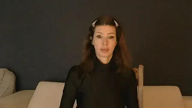 Freechat WhiteQueen888 on StripChat