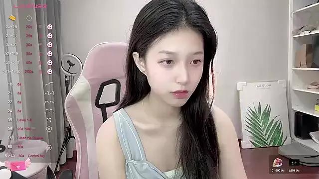 YaYa-521 on StripChat