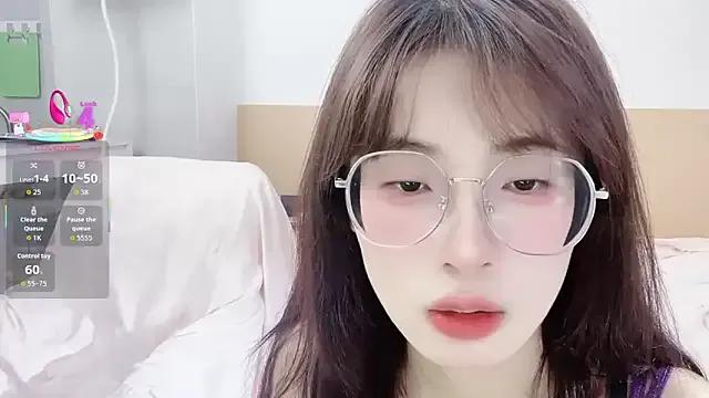 Freechat yuanbao_a on StripChat