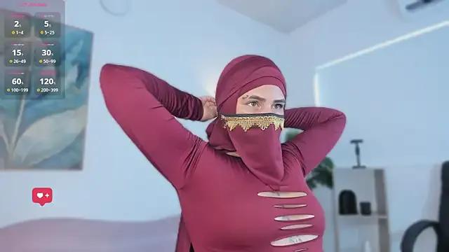 zali_mahamed — Show my ass in thong,moveitslow