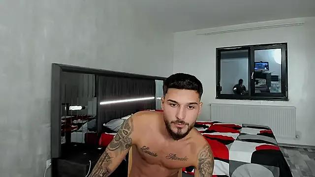ZaraBliss3 on StripChat 